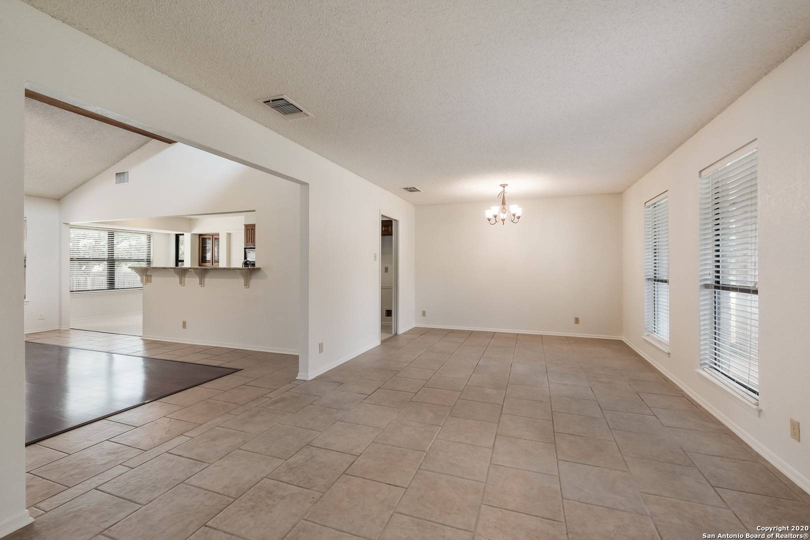 San Antonio, TX 78249-2058,4227 SHADOW OAK WOODS