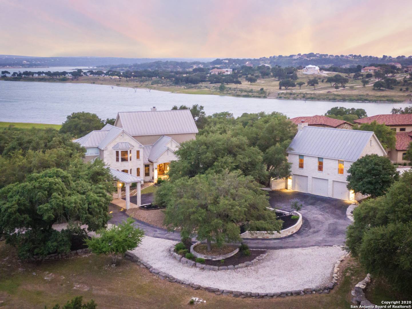 185 SHIMMERING SHORE CT, Spring Branch, TX 78070-5228
