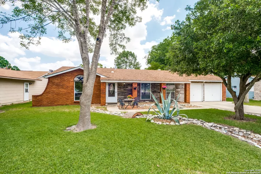 226 WHISPERING OAKS, Live Oak, TX 78233-2555