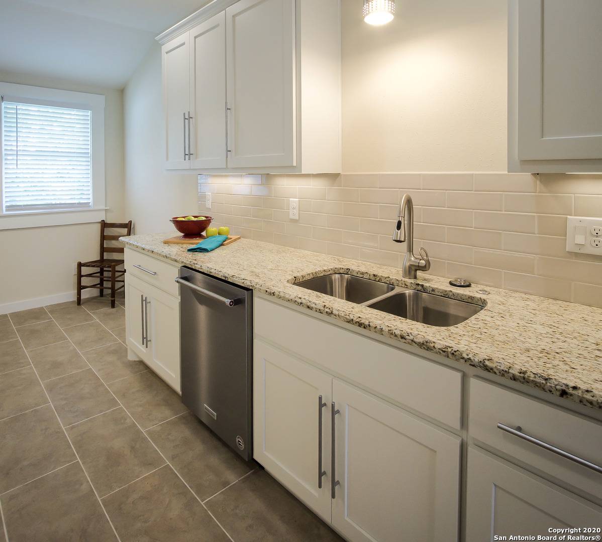San Antonio, TX 78209-6325,322 CARNAHAN ST