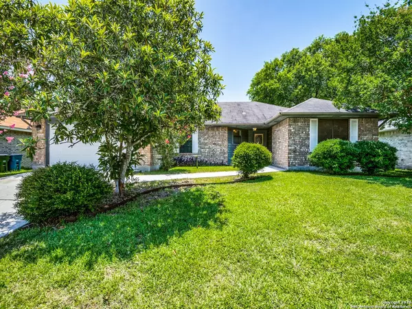 1129 CAMELLIA LN, New Braunfels, TX 78130-1107