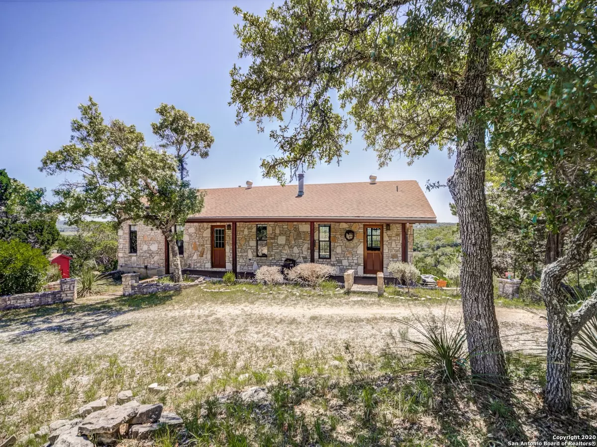 Boerne, TX 78006-8014,105 HIGH BLUFF CIR