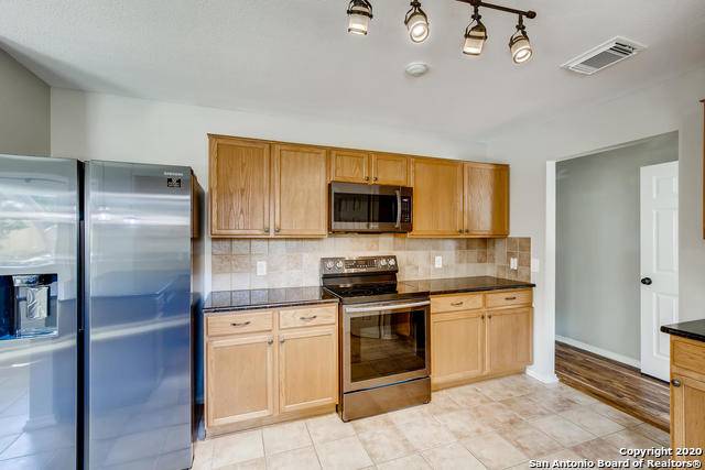 Schertz, TX 78154,3948 Brook Hollow Dr
