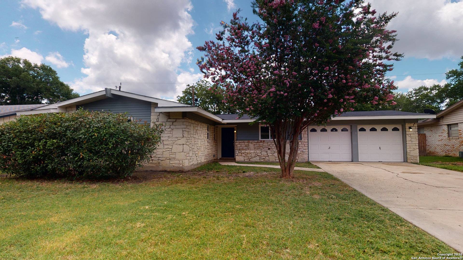 318 LINDBERGH BLVD, Universal City, TX 78148-4521