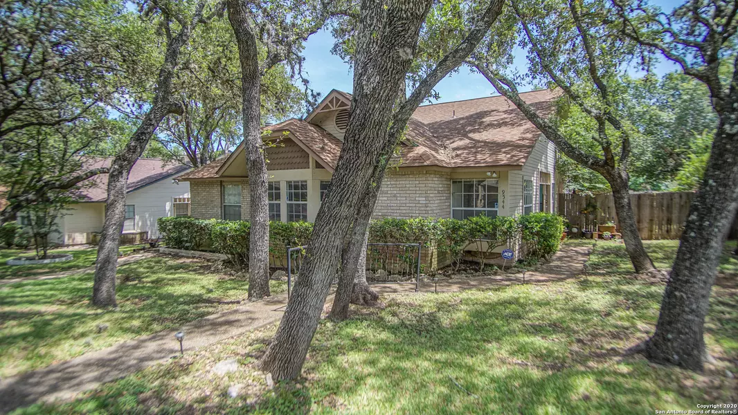 9544 STILLFOREST, San Antonio, TX 78250-3415