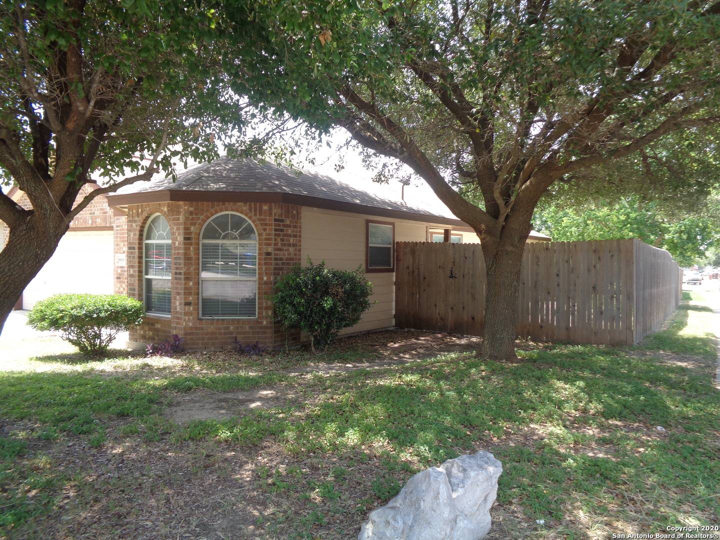 San Antonio, TX 78245-1381,8638 HARVEST MOON