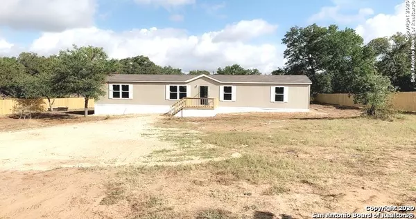 La Vernia, TX 78121-9778,147 Hickory Hill Dr