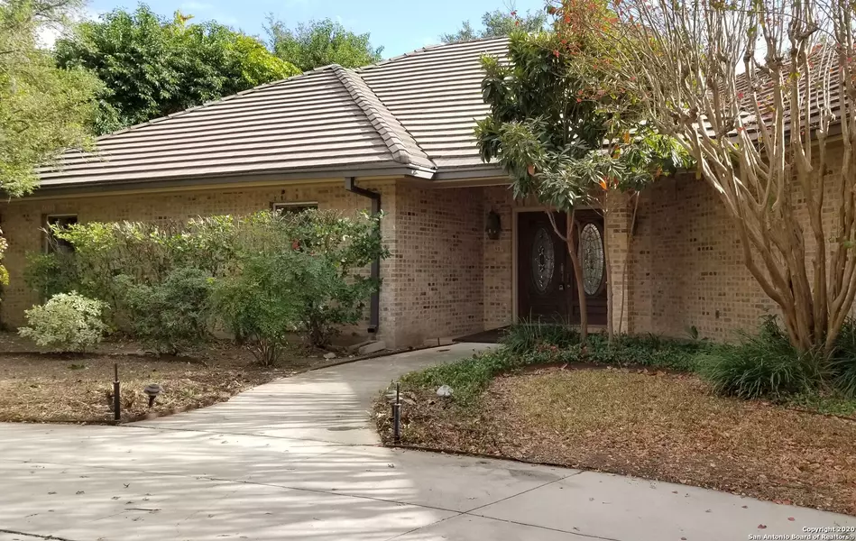 91 Granburg Cir, San Antonio, TX 78218-3037