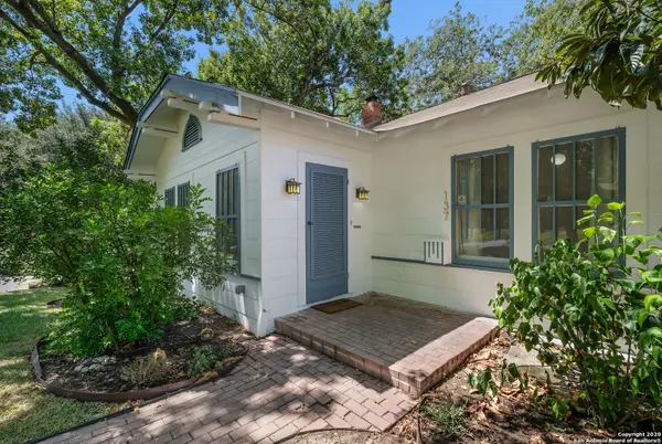 Alamo Heights, TX 78209,137 Alta Ave