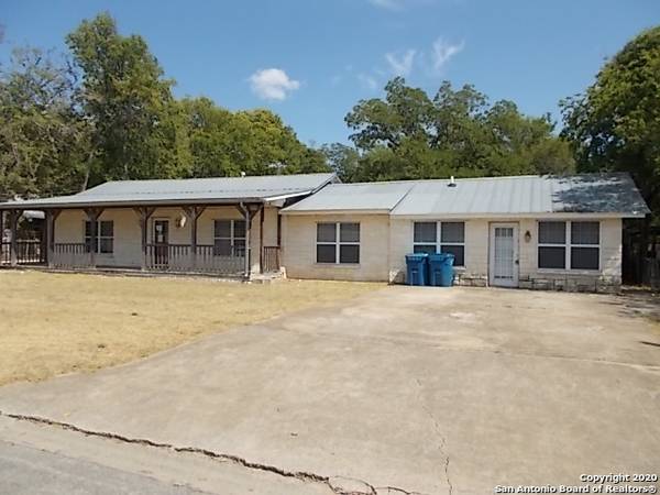 519 Gilmer St.,  Kerrville,  TX 78028