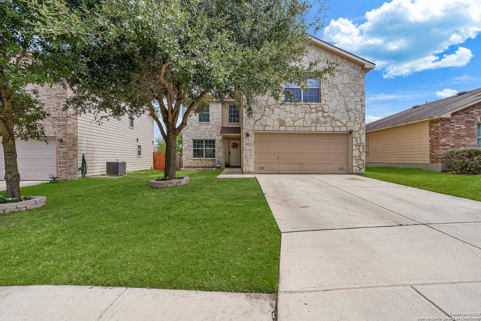 4922 Sunset Blf, San Antonio, TX 78244-1361
