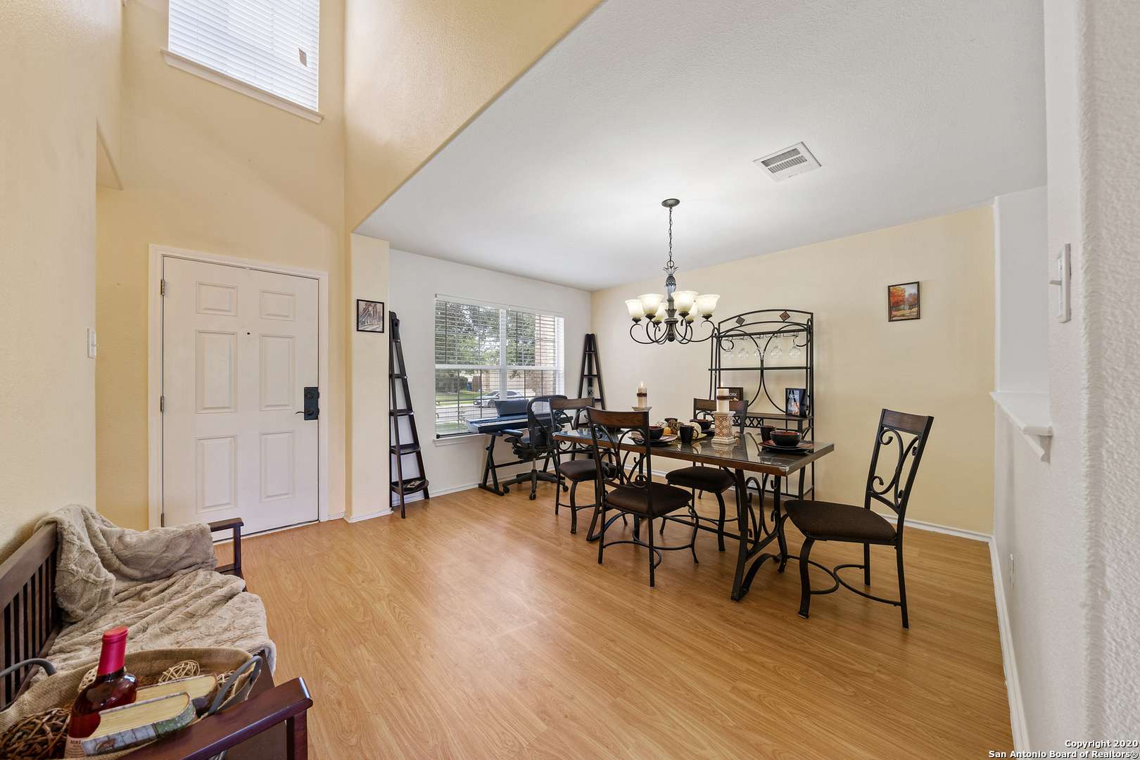 San Antonio, TX 78244-1361,4922 Sunset Blf