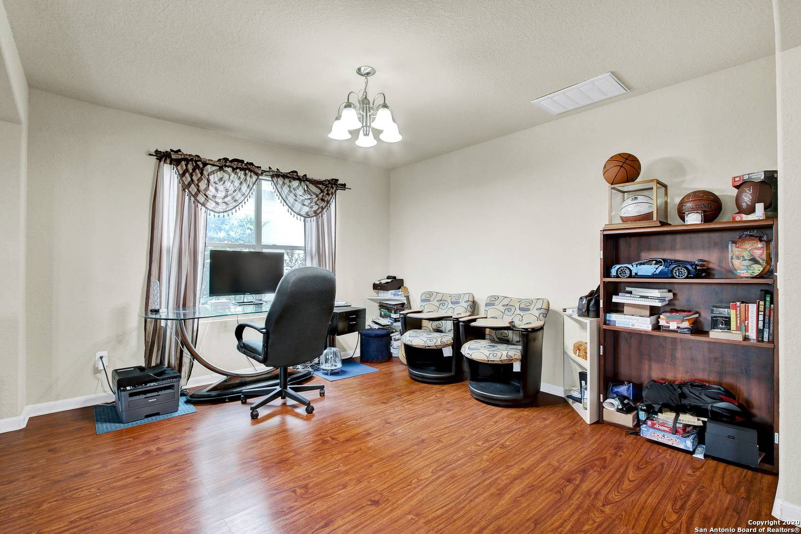 San Antonio, TX 78223-3995,8011 MONTE SECO