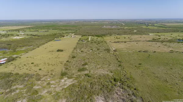 Falls City, TX 78113-3054,12862 FM 1344