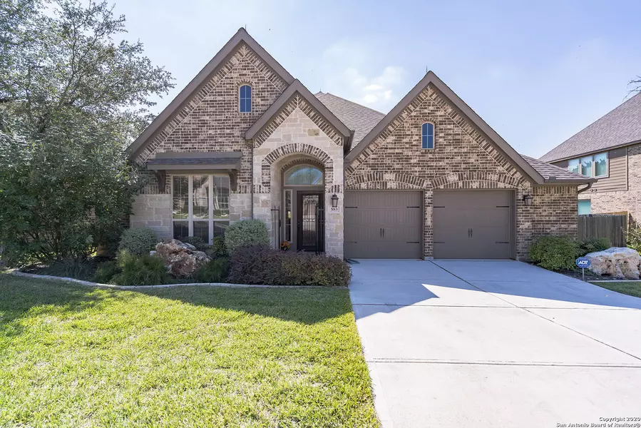 583 OAK BROOK DR, New Braunfels, TX 78132-3922