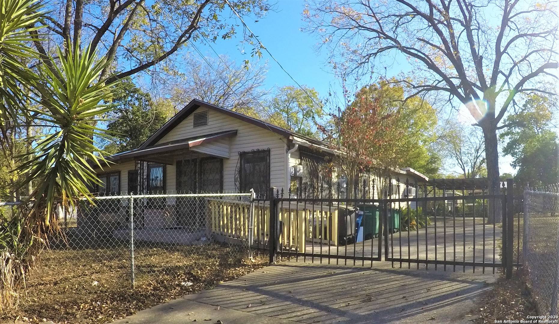 San Antonio, TX 78211,3502 Gracie St