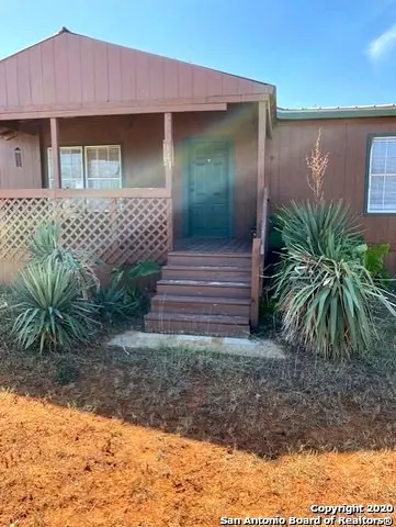 Dilley, TX 78017,341 County Road 4601