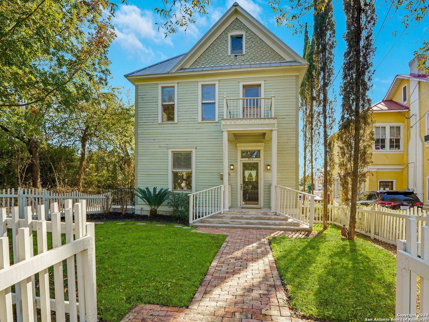 322 CRAIG PL, San Antonio, TX 78212-3307