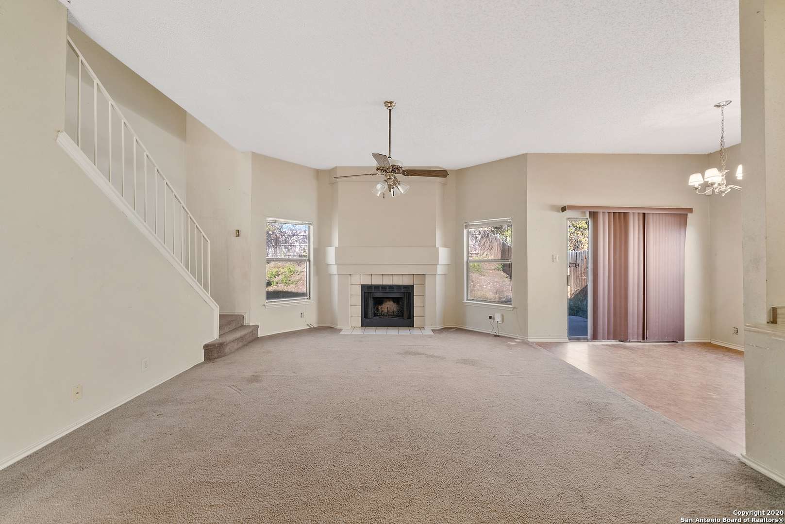 San Antonio, TX 78244-3215,5711 SUN CANYON DR