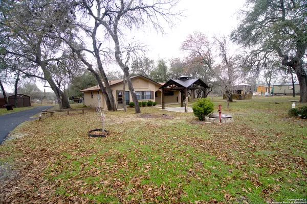 23895 Crossland Rd, San Antonio, TX 78264