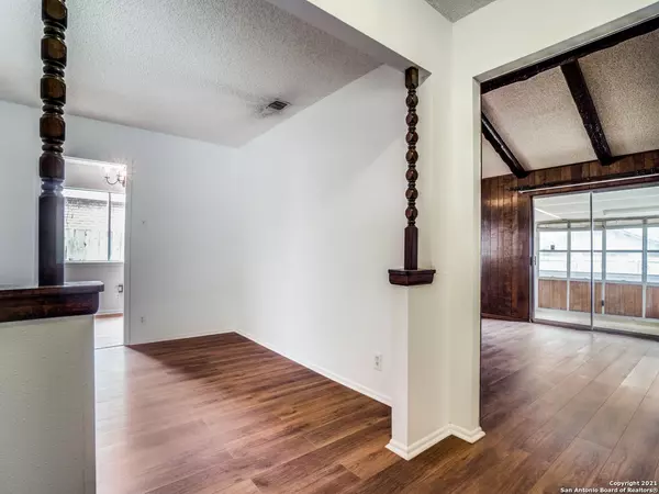 San Antonio, TX 78233-5931,12310 LA ALBADA ST