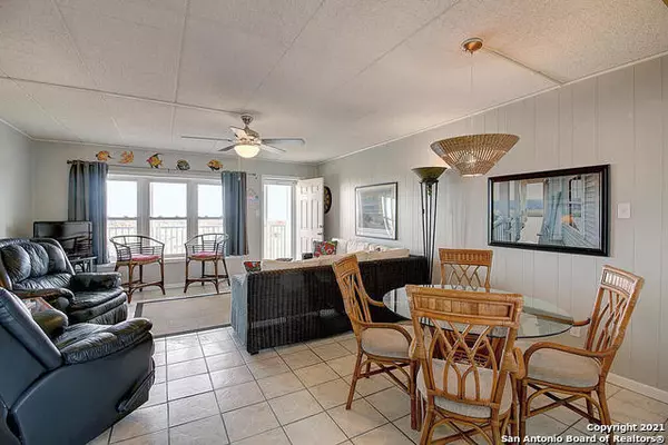 Port Aransas, TX 78373,700 Island Retreat Ct UNIT 104