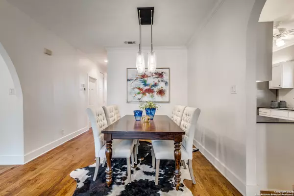 San Antonio, TX 78209-3720,134 EVANS AVE