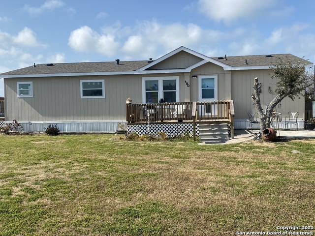 190 Lago Vista Dr, Rockport, TX 78382