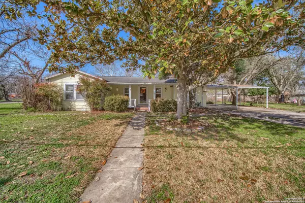 238 SHORT AVE, Seguin, TX 78155-6029