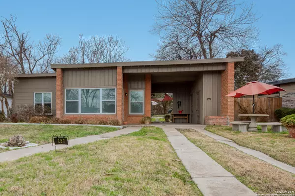 227 KAREN LN, San Antonio, TX 78209-4915