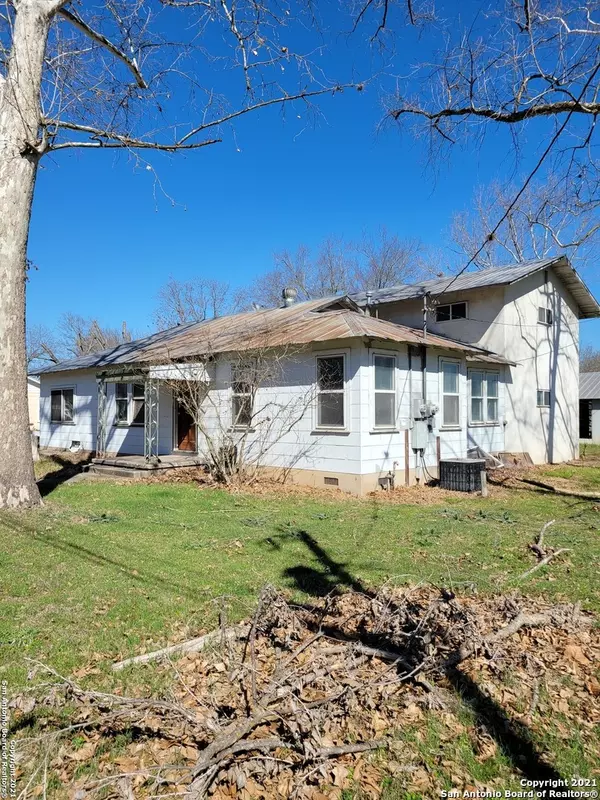 Comfort, TX 78013,213 3rd St