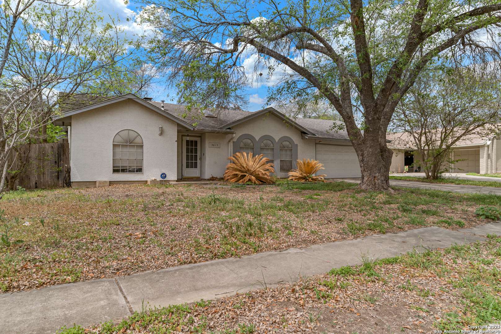 San Antonio, TX 78233-4909,5615 CREEKWOOD ST
