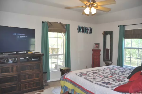 Moore, TX 78057-2531,3635 FM 2200