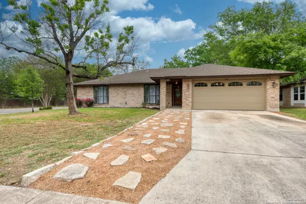 3303 JENKINS DR, San Antonio, TX 78247-3167