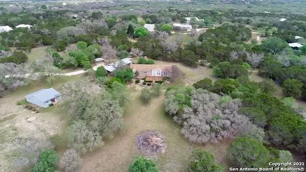 Pipe Creek, TX 78063,443 Oak Hills Rd