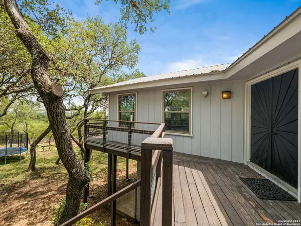 Boerne, TX 78006,8902 Cedar Trail