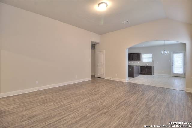 Schertz, TX 78108-3480,536 LIVINGSTON DR