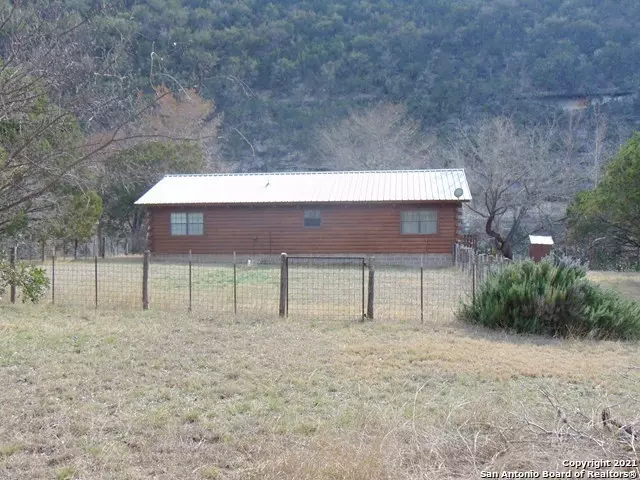 Leakey, TX 78873,648 bluff creek