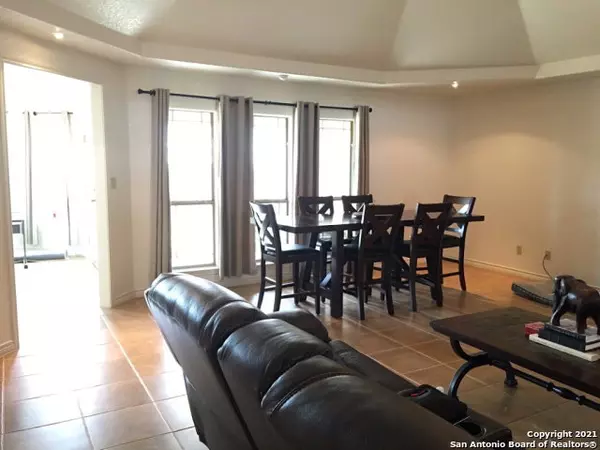 Carrizo Springs, TX 78834,213 La Lomita