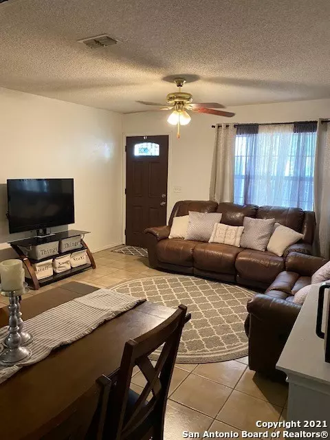 Crystal City, TX 78839,418 W Webb