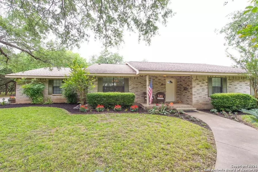 5 LOST OAKS, Uvalde, TX 78801