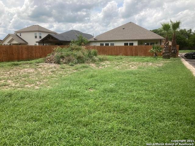 110 Sutton Place-Lot #10, Uvalde, TX 78801