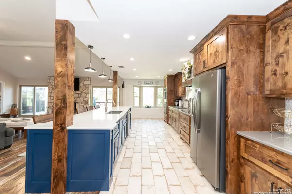 Boerne, TX 78006,317 Lake Side Circle