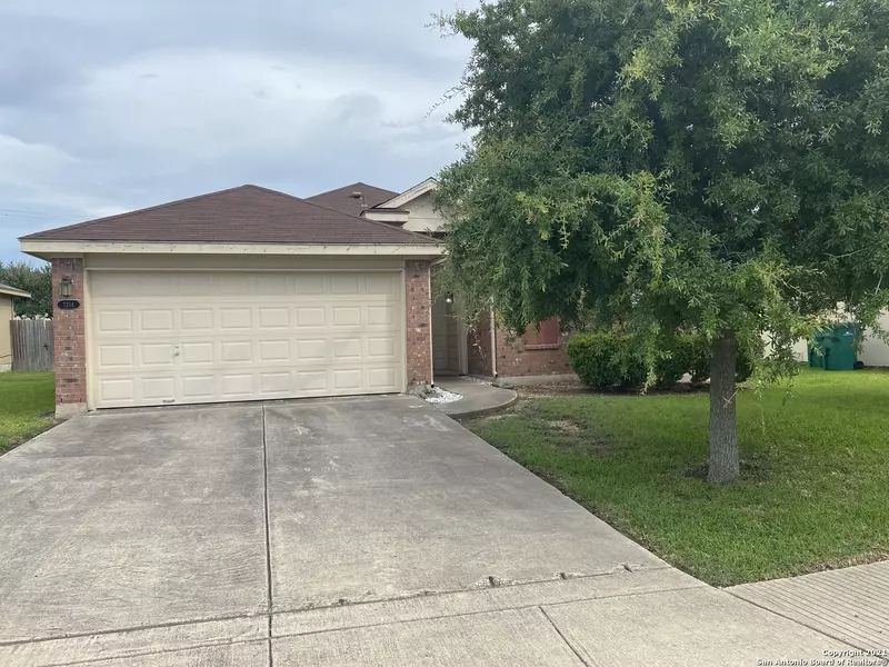 7214 AUTUMN ACRES, Converse, TX 78109-4656