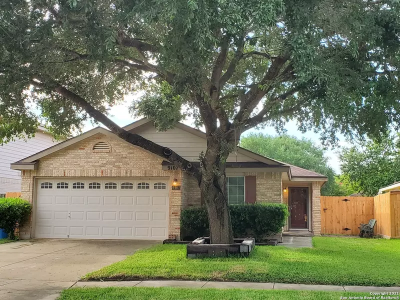 9107 Laguna Hills, Selma, TX 78154