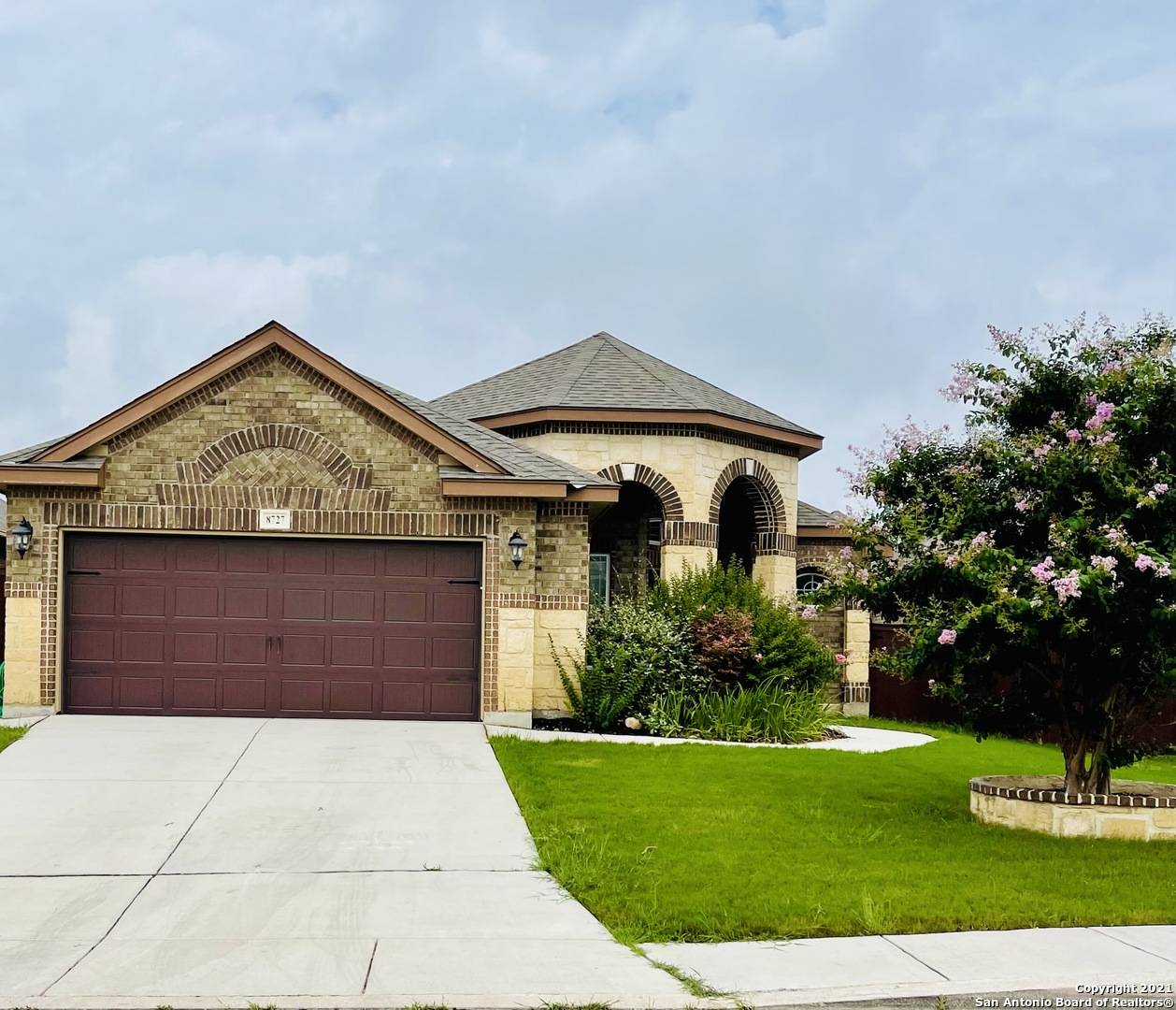 8727 STUDY BUTTE, San Antonio, TX 78254-6336