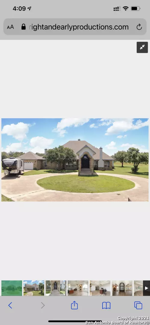 Floresville, TX 78114-6733,222 SHAMROCK DR