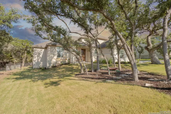 New Braunfels, TX 78132-1629,1643 BUSSOLA