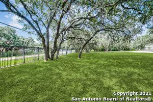 Hill Country Village, TX 78232-2909,401 HILL COUNTRY LN