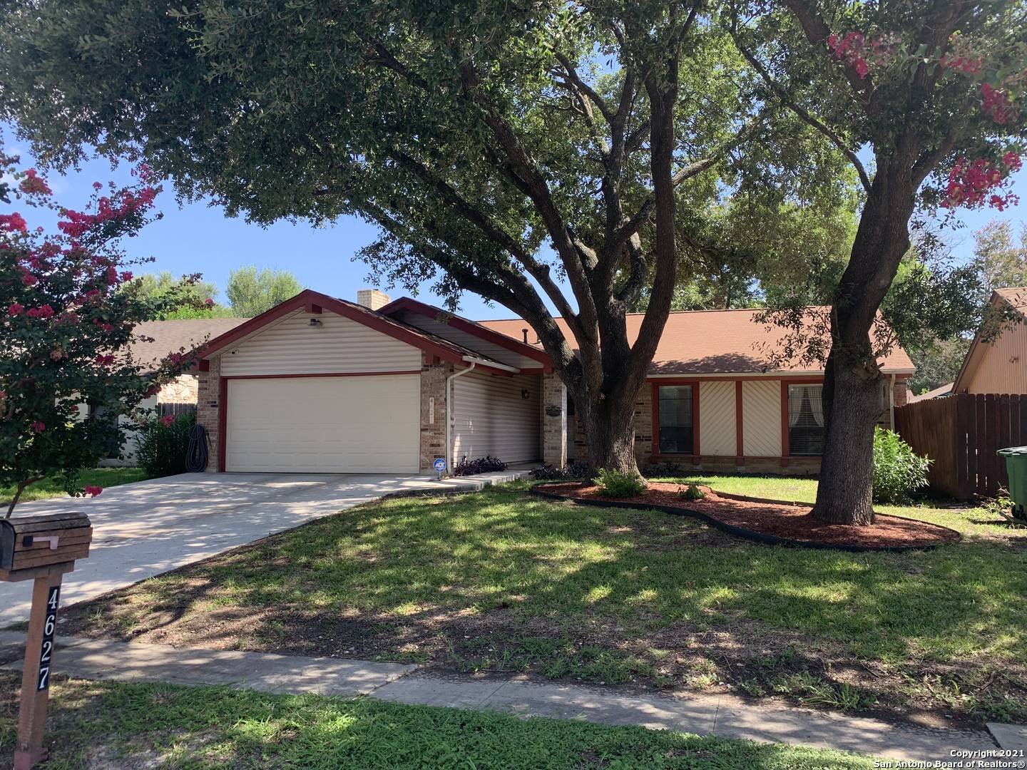 4627 LA MARQUESA ST, San Antonio, TX 78233-6731